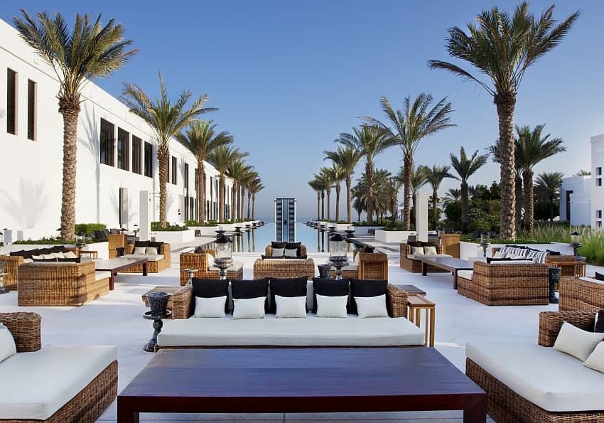 Chedi_The Long Pool Cabana-Daytime01 Chedi The Long Pool Cabana Daytime