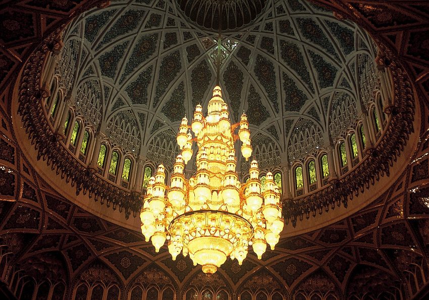 Moschee_Kronleuchter EWTC Blog Oman