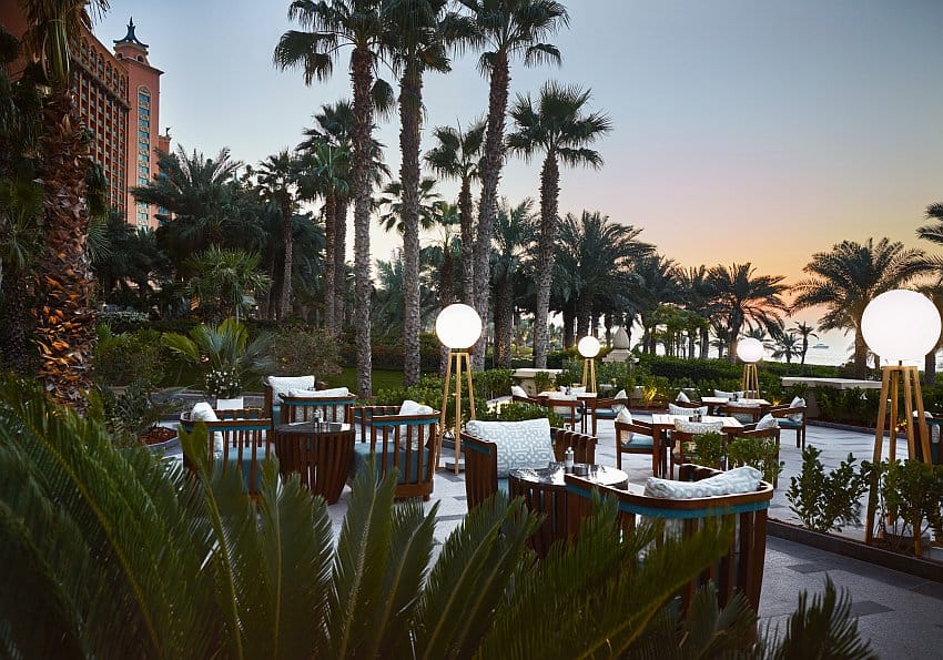 club lounge terrace Terrasse im Imperial Club Atlantis