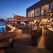 Pershing Yacht Terrace - 7Pines Resort Ibiza