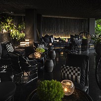 Baan Ta Lounge & Lawn - Raya Heritage