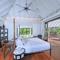 Beach Pool Villa - Anantara Kihavah Villas