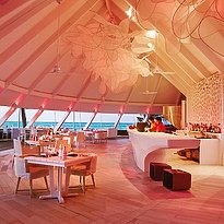 Beach Rouge - LUX South Ari Atoll