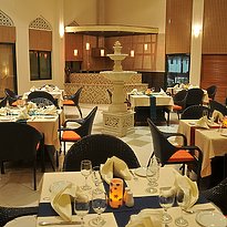 Birkat Al Mawz Restaurant - Golden Tulip Nizwa