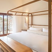 Blue Maisonette Suite Private Heated Pool - Phaea Blue