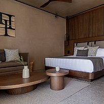 Breathe Suite - Pno&eacute; Breathing Life