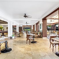 Caf&egrave; Lazare - Kempinski Seychelles Resort Baie Lazare