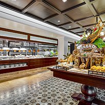 Caf&egrave; Lazare - Kempinski Seychelles Resort Baie Lazare