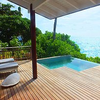 Carana Beach - Ocean View Pool Chalet