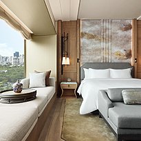 Club Room - Dusit Thani Bangkok