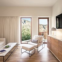 Deluxe Suite Sea View - Phaea Blue