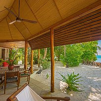 Denis Private Island - Family Cottage