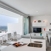 Divinity Bliss 1 BR Suite - Hotel Baobab Suites