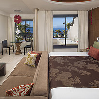 Double Ocean Front with Whirlpool - RedLevel at Gran Melia Palacio de Isora