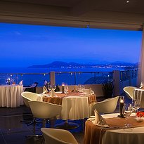 Noble Gourmet Restaurant - Elysium Resort & Spa