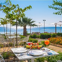 Almyra Beach Bar - Elysium Resort & Spa