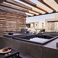 Executive Maisonette Outdoor Jacuzzi - NEMA Design Hotel & Spa