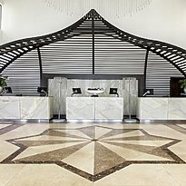 Rezeption - Gran Melia Palacio de Isora