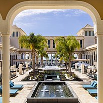 Plaza Atlantica - Gran Melia Palacio de Isora