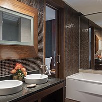 Double Deluxe - Gran Melia Palacio de Isora