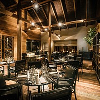 Hang Bay - Phum Baitang