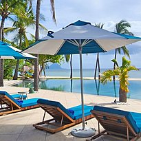 Hauptpool - Maradiva Villas Resort & Spa