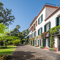 Herrenhaus - Quinta Jardins do Lago