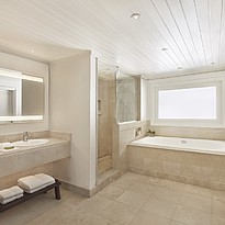 Junior Suite Badezimmer - LUX Le Morne