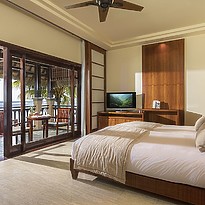 Junior Suite Oceanfront - Shanti Maurice Resort & Spa