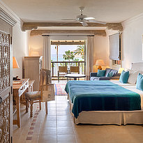 Junior Suite Sea View West - Columbia Beach Resort