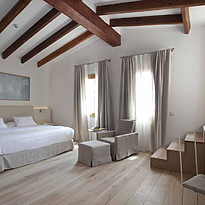 Junior Suite mit Terrasse - Fontsanta Hotel Thermal Spa & Wellness