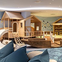 Kids Club - Four Seasons Hotel Bangkok at Chao Phraya River