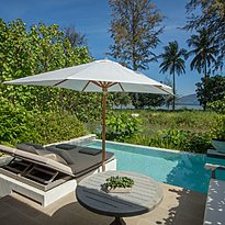 Lagoon Pool Pavilion - Rosewood Phuket