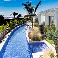 Laguna Swim Up - 7Pines Resort Ibiza