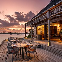 Li Long Restaurant - Waldorf Astoria Maldives Ithaafushi