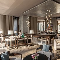 Lobby Lounge - Four Seasons Hotel Bangkok at Chao Phraya River