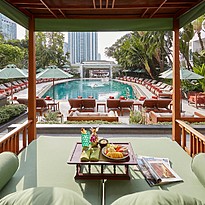 Swimming Pool - Mandarin Oriental Bangkok