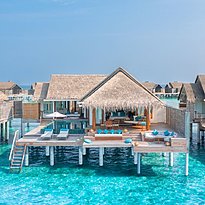 Over Water Pool Villa - Anantara Kihavah Villas