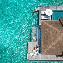 Over Water Pool Villa - Anantara Kihavah Villas