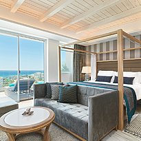 Panoramic Suite - Amanti, MadeForTwo Hotels