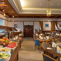 Restaurant - Sur Plaza