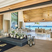 Rezeption - The St. Regis Maldives Vommuli Resort