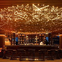 SKY Bar - Anantara Kihavah Villas