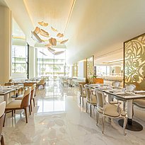 Orchidaceae Restaurant - Savoy Palace