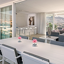 Serenity Allegra 2 BR Suite - Hotel Baobab Suites