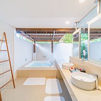 Sunset Beach Villa - Hideaway Beach Resort & Spa