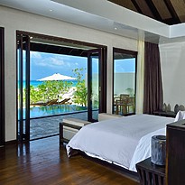 Sunset Beach Villa mit Pool - Atmosphere Kanifushi