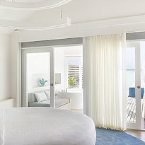 Temptation Pool Water Villa - LUX South Ari Atoll