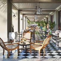 Le Morne Lounge - JW Marriott Mauritius Resort