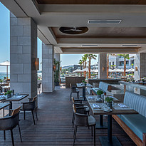 The Breakfast Room - Amara